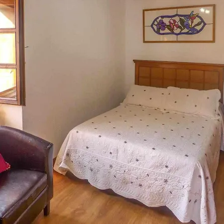 Vely 8 Personas Chalet