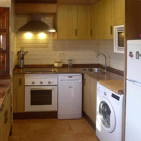 Vely 8 Personas * Abandames